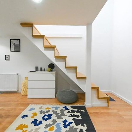2 Bedroom Flat In Damjanich Str., Hirsch Budapest Exterior foto