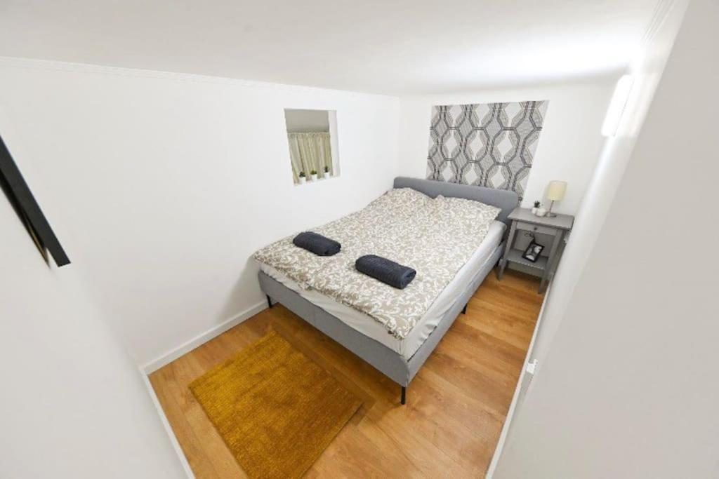 2 Bedroom Flat In Damjanich Str., Hirsch Budapest Exterior foto